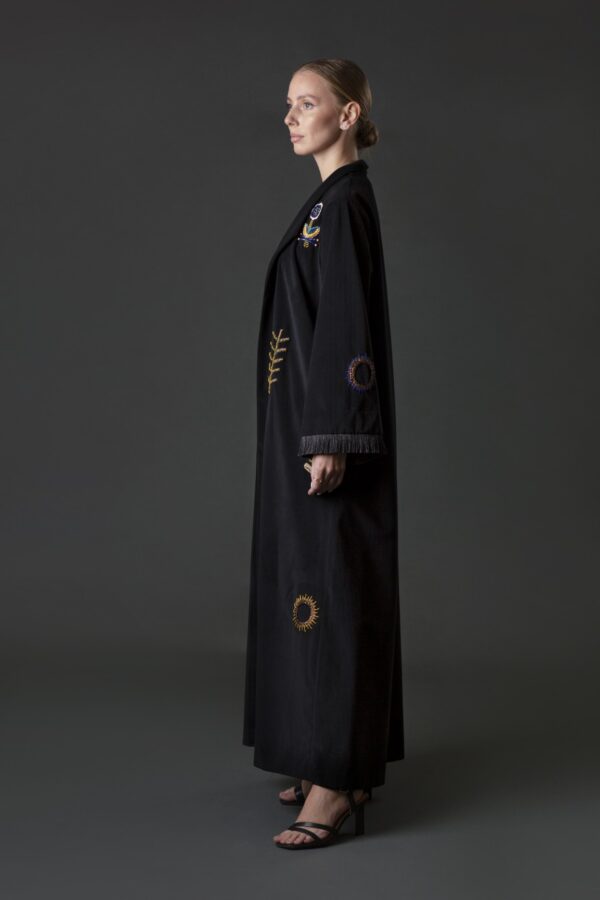 Collar Style Velvet Abaya - Image 2