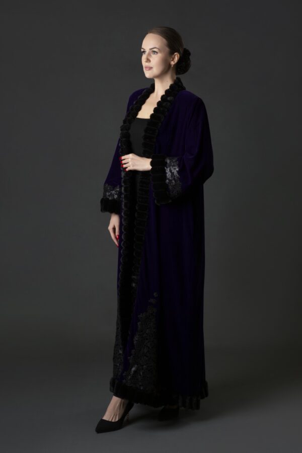 Collar Style Velvet Abaya - Image 4