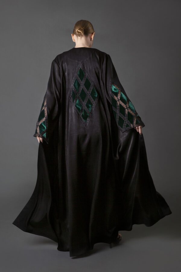 Simple A-Line Cut Abaya - Image 3