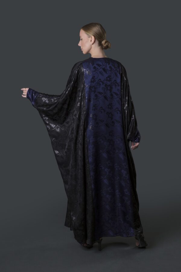 Silk Abaya with Colorful Zari - Image 2