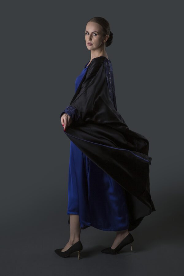 Silk Abaya (Black with Blue Zari Panel) - Image 3