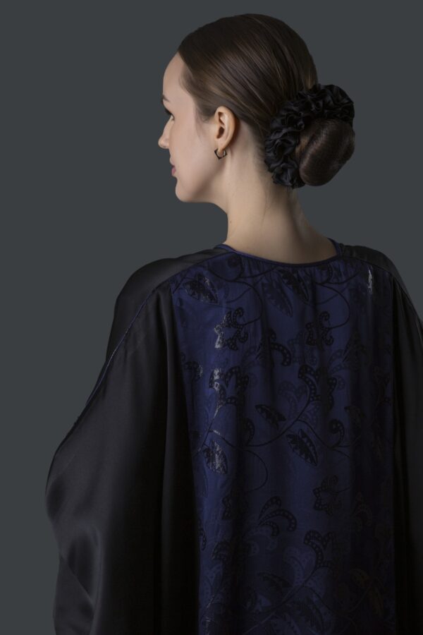 Silk Abaya (Black with Blue Zari Panel) - Image 6