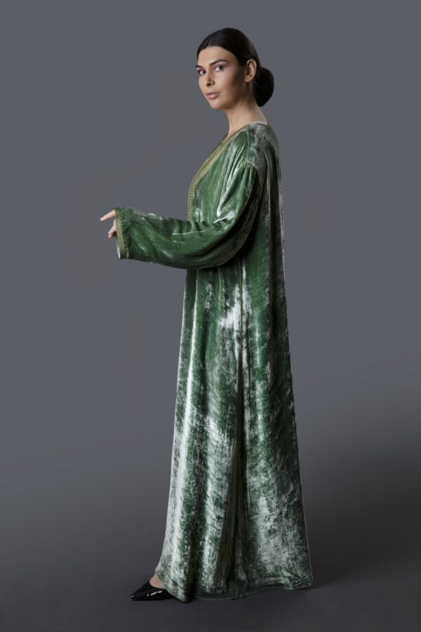 Velvet Abaya - Image 3