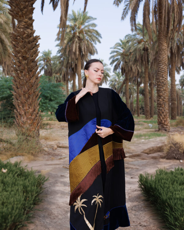 Arabic-Inspired Abaya with Embroidered Camel Motif & Zari Tassels