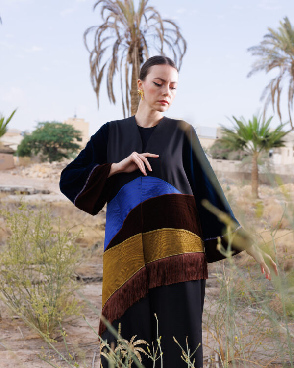Arabic-Inspired Abaya with Embroidered Camel Motif & Zari Tassels - Image 4