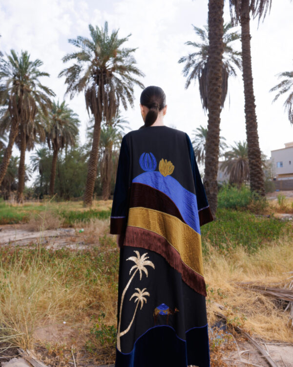 Arabic-Inspired Abaya with Embroidered Camel Motif & Zari Tassels - Image 3