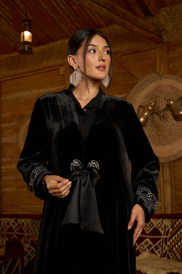 Velvet Twilight – Black Abaya with Diamante Accents & Front Bow - Image 3
