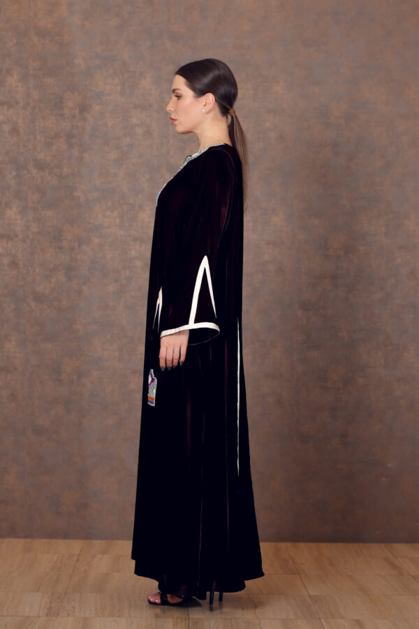 Velvet Vista – Galabiya with Inverted V Panels & Hand Embroidery - Image 5