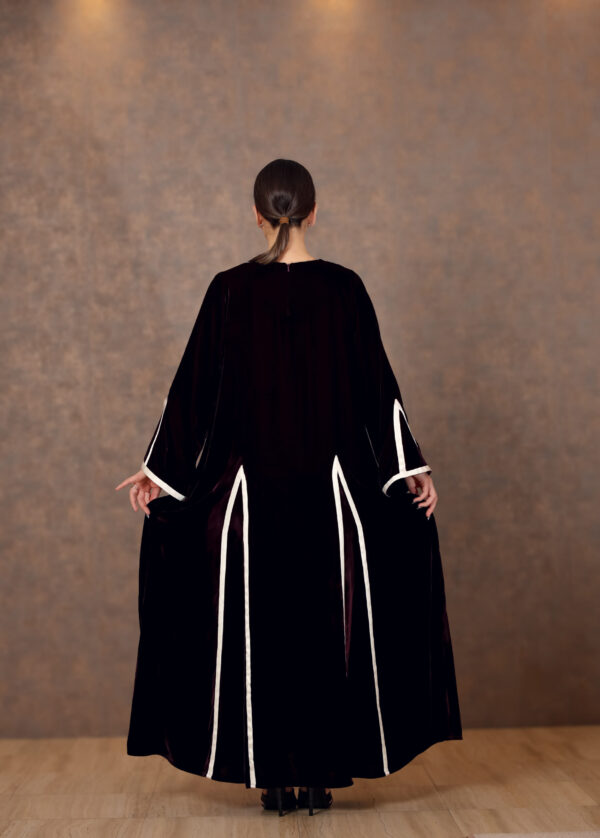 Velvet Vista – Galabiya with Inverted V Panels & Hand Embroidery - Image 2