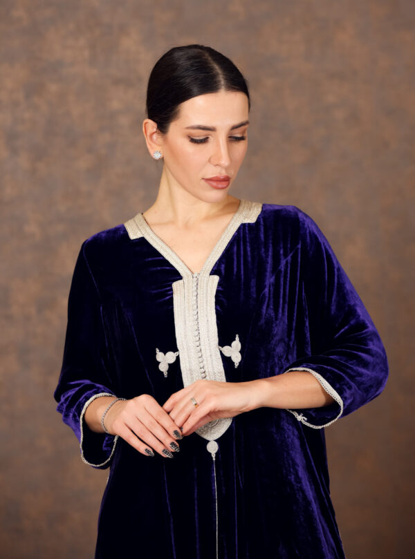 Moroccan Veil – Velvet Galabiya with Zari Embroidery & Flowy Panel Cut - Image 3