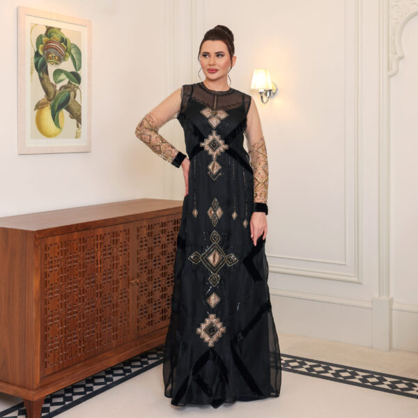 Tatreez Noir – Black A-Line Dress with Velvet & Zari Geometric Embroidery