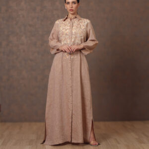 Dantelle Elegance – Linen Galabiya with Chest Patchwork & Front Buttons