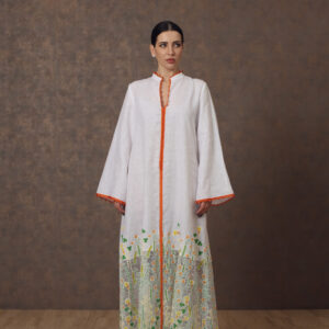 Tatreez & Lace – Linen Galabiya with Dantelle Border & Handmade Moroccan Accents