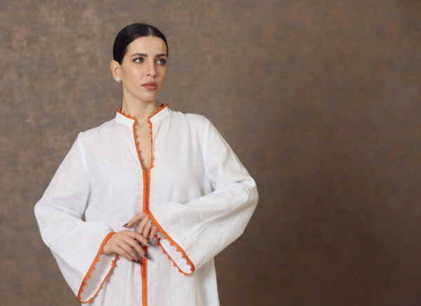 Tatreez & Lace – Linen Galabiya with Dantelle Border & Handmade Moroccan Accents - Image 6